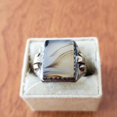 Lot 106: Sterling and 1/20 Gold Filled Agate Mens Ring SZ 10.755