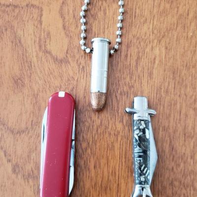 Lot 110: Pocket knife and Keychain Lot (3 total)
