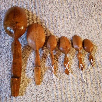 Lot 120: (6) Assorted Size Wooden Spoons