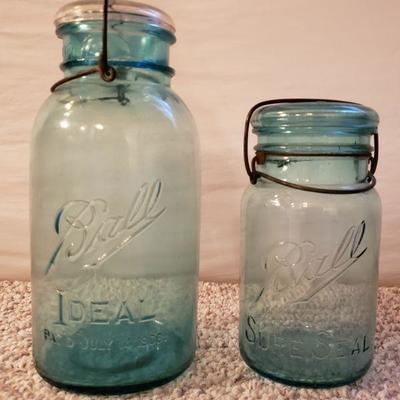 Lot 124:  (2) Vintage Blue Ballâ„¢ Canning Jars