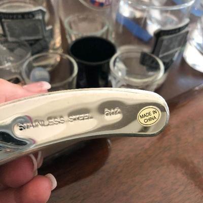 P8: New York Giants Barware