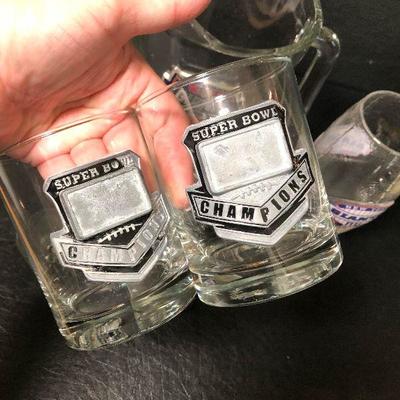 P8: New York Giants Barware