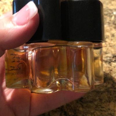 Pr4: Oscar de la Renta Perfume