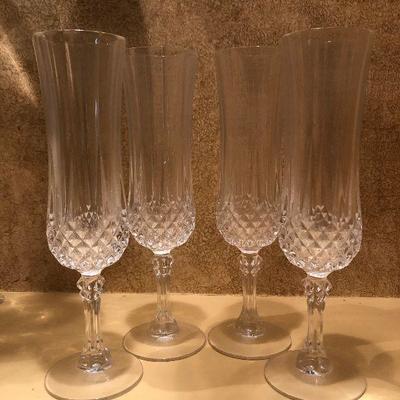 K47: Set of four crystal flutes