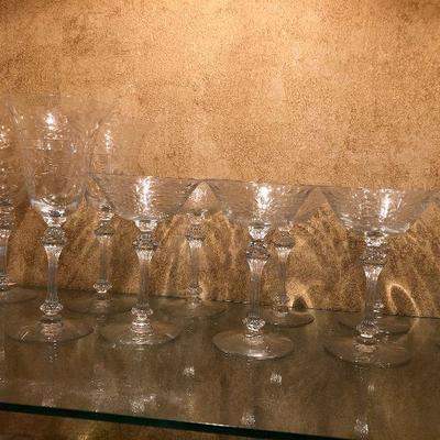 K49: Lot of crystal stemware