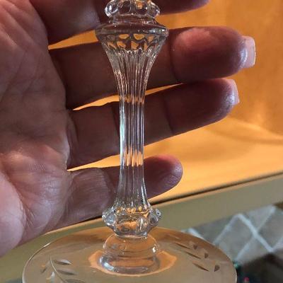 K49: Lot of crystal stemware