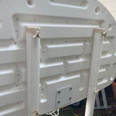 Lot S14: Poolside Basketball Net