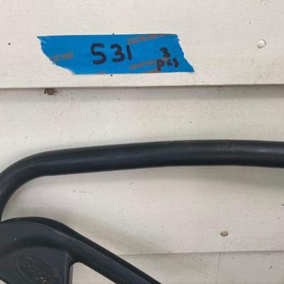 Lot S31:  Seeder / Spreader and fertilizer