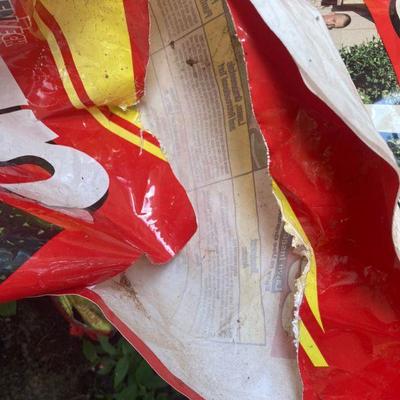 Lot S34: Group of potting soil / insect treatment