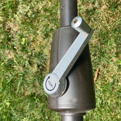 Lot S5: Pair of Matching 9' Patio Umbrellas