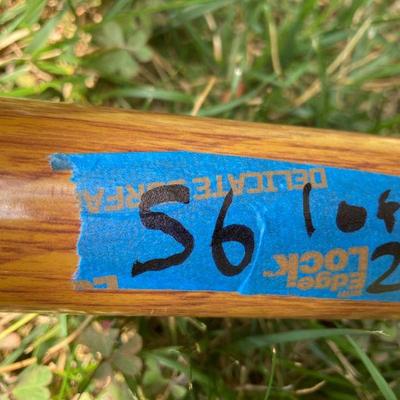 Lot S6: Pair of Matching 9' Patio Umbrellas Canvas