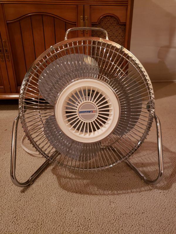 Lot 198 Lakewood™ Metal Fan