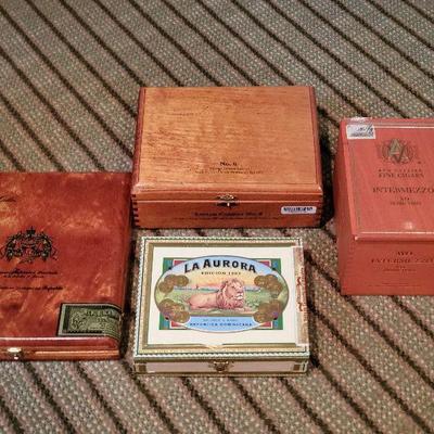 R38: cigar boxes