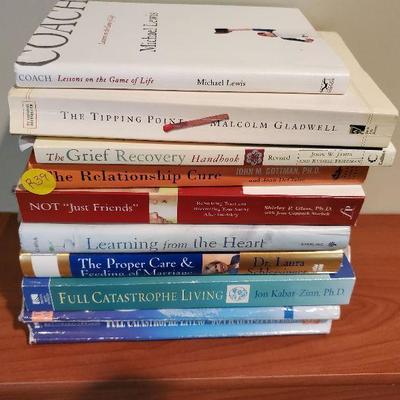 R39: book lot