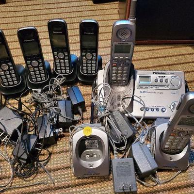 R49: Phone Lot
