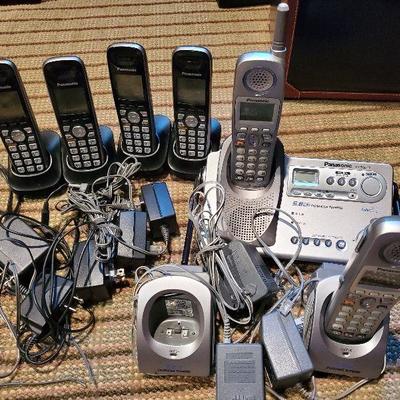 R49: Phone Lot