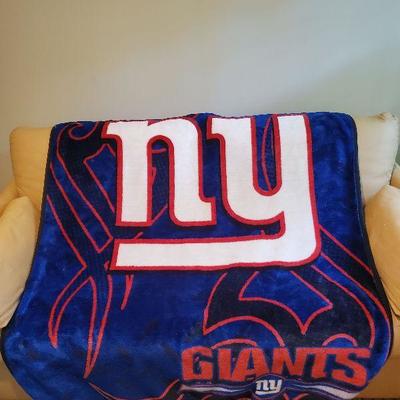 R52: NY Giants Throw