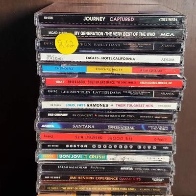 R62: Let the music play! CD LOT
