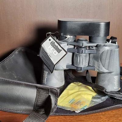 R74: Bushnell Binoculars