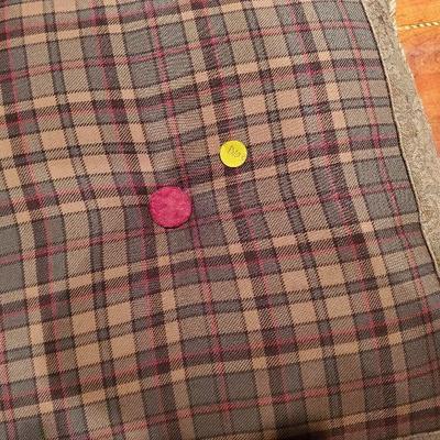 O103: Plaid Accent Pillow Lot