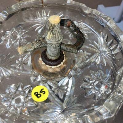 Lot B5: Vintage Ash Stand