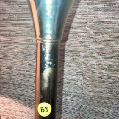 Lot B8: Pair of floor lamps