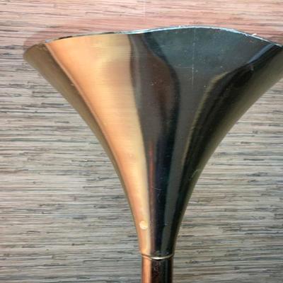 Lot B8: Pair of floor lamps