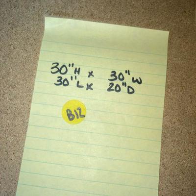 Lot B12: Simple two tiered particle table