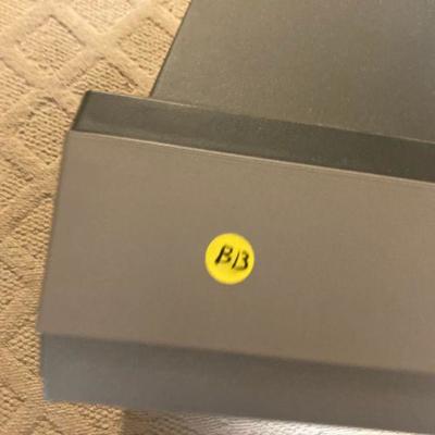 Lot B13: Sony Trinitron Color TV 2000