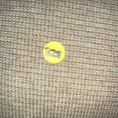 Lot B28: Beige Ottoman