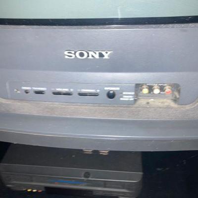 Lot B29: Sony TV