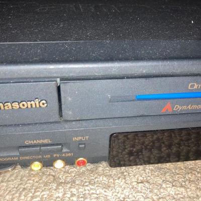 Lot B31: Panasonic VHS Omnivision Player Video Tapes