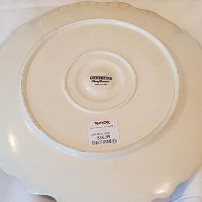 G16: Large Serving Platters