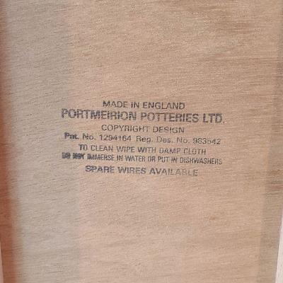 G18: Portmeirion Cheese Board/Slicer