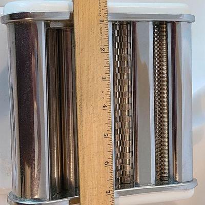 G19: Pasta Machine Made in Italy