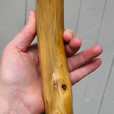 G25: Tall Walking Sticks!