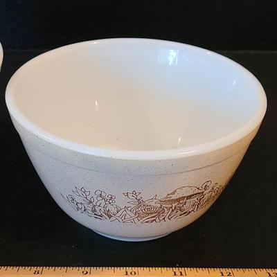 G29: Pyrex Forest Fancies Mushroom Mixing Bowls (402/401)