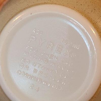 G29: Pyrex Forest Fancies Mushroom Mixing Bowls (402/401)