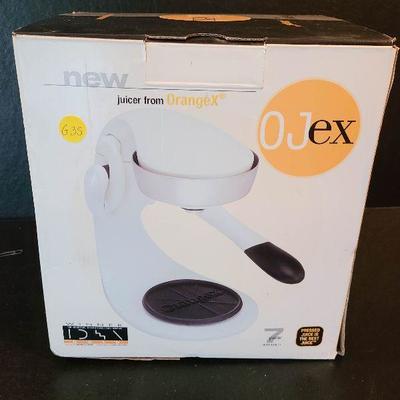 G35: Cast Iron OrangeX Juicer