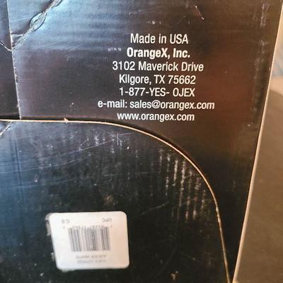 G35: Cast Iron OrangeX Juicer