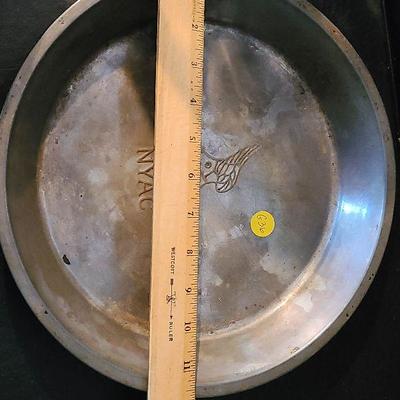 G36: NYAC Antique Pie Tin