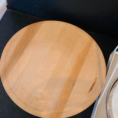 G39: Covered Lazy Susan and Cheese Plate