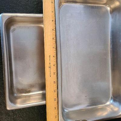 G52: Restaurant Pans / Kitchen Gadgets