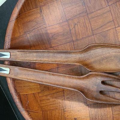 G52: Restaurant Pans / Kitchen Gadgets