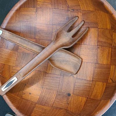 G52: Restaurant Pans / Kitchen Gadgets