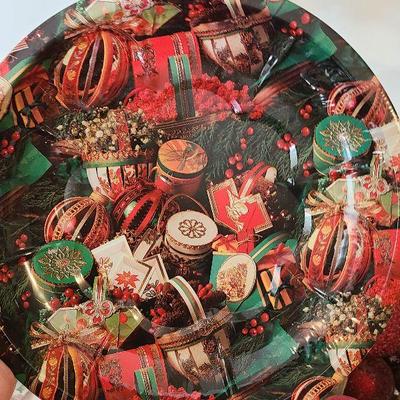 G56: Holiday Decor Lot