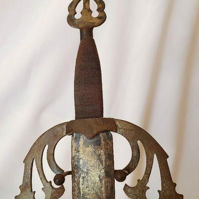 G57: Large Wood Carved Coat of Arms and Swords