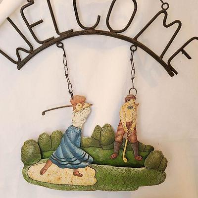 G62: Golfers Become Sign