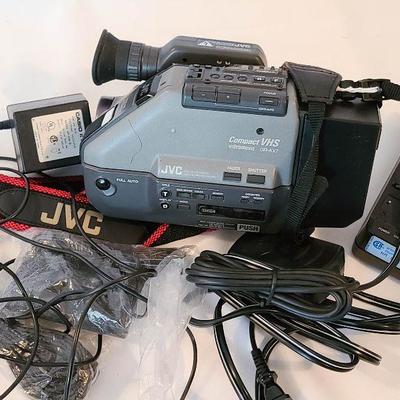 G67: Camcorder VHS