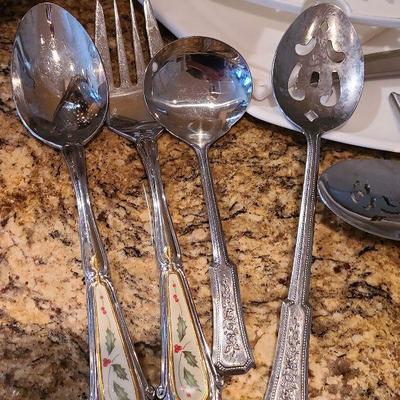 K12: Kitchen Gadgets /Strainers